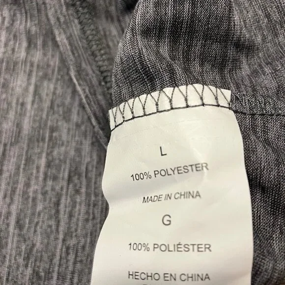 NWT Layer 8 Performance Tee Gray V-neck Size Large - Picture 3 of 9